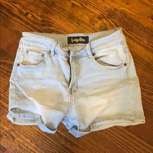 Light wash Jean Shorts